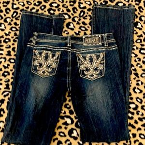 Grace in LA dark wash jeans. Like new.